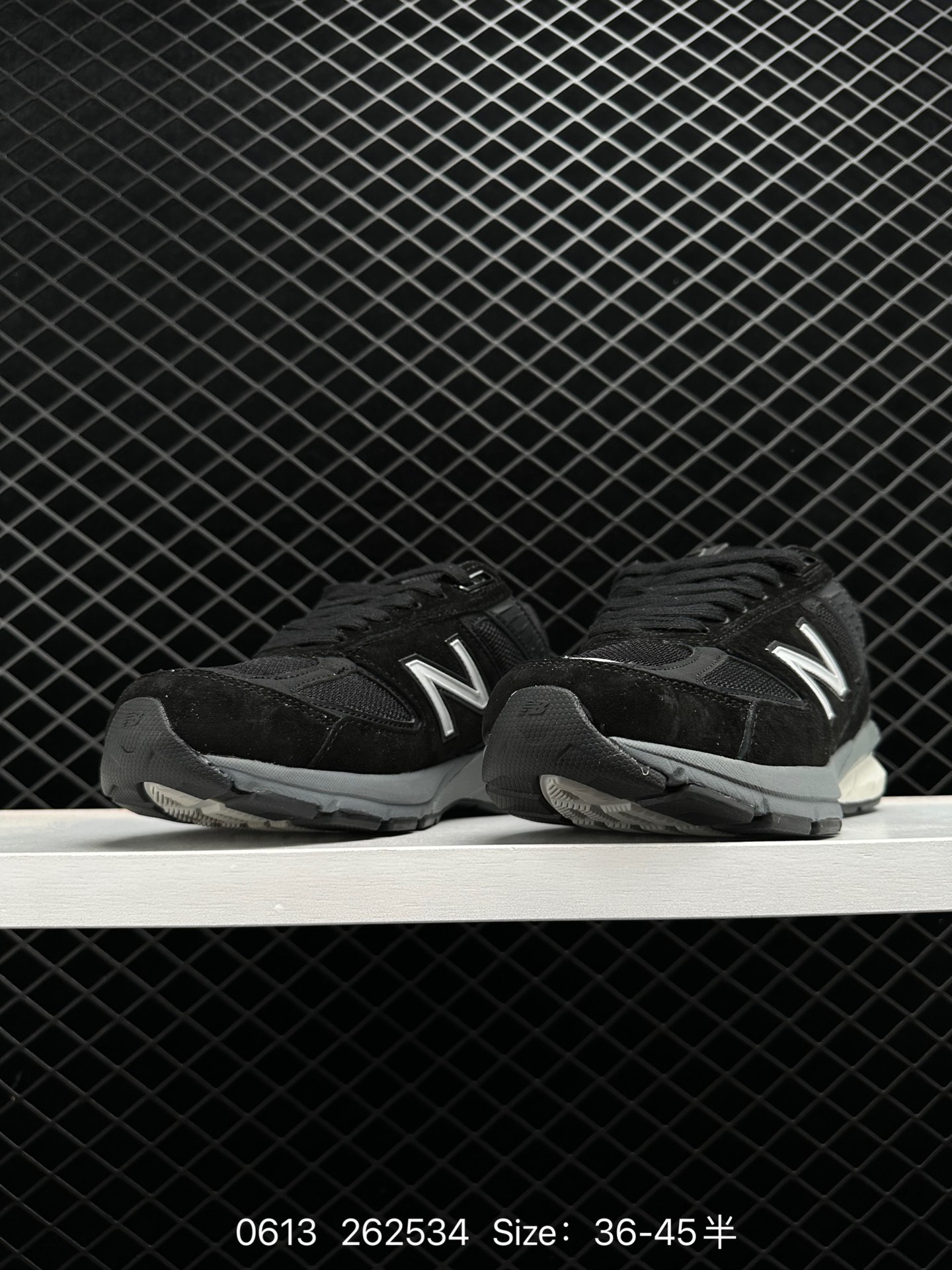 New Balance Made in USA M990V3